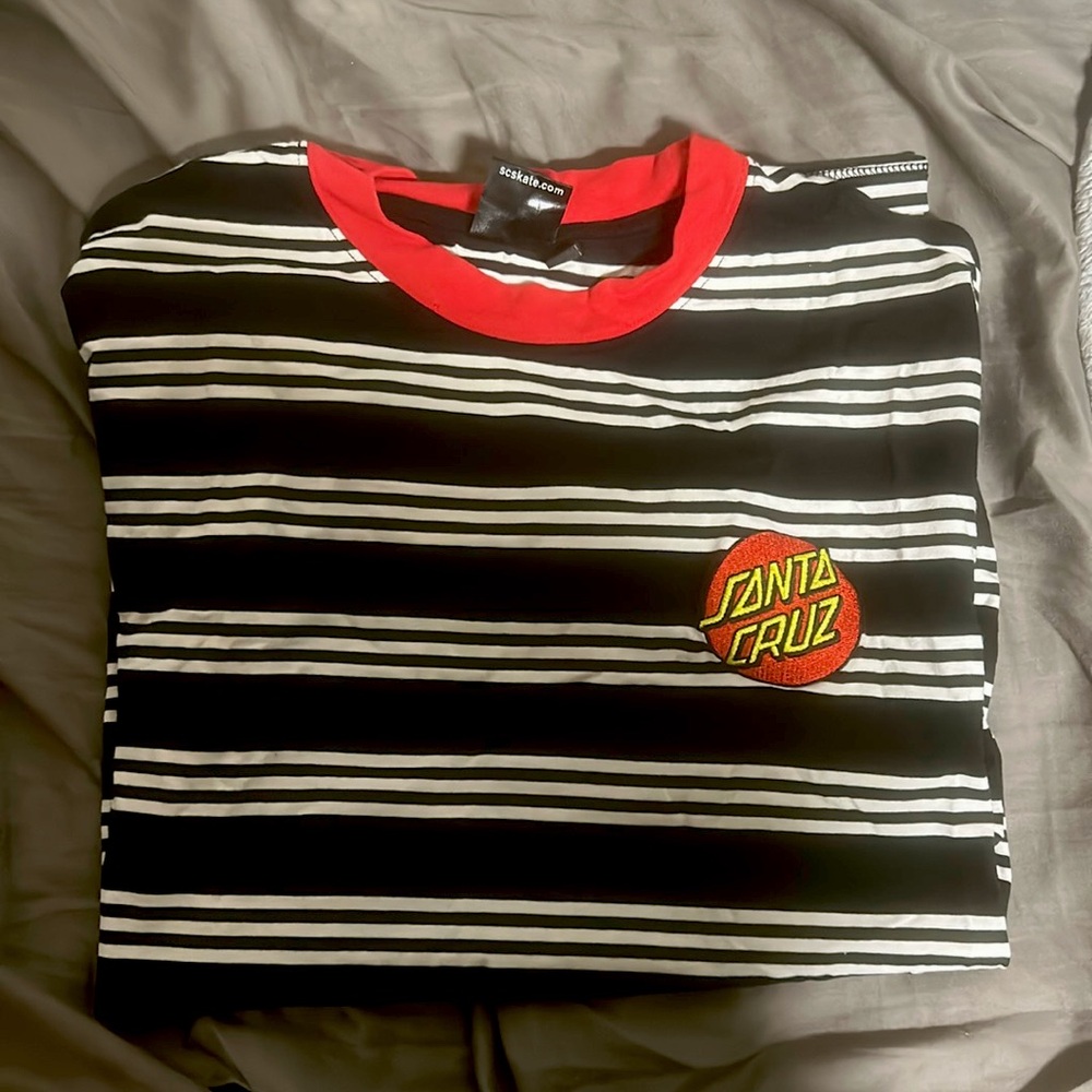 Medium Santa Cruz short sleeve shirt